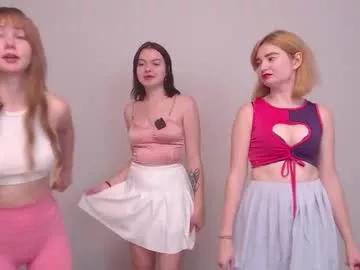 Teen sex cams free adult cams: check-out the satisfaction of conversing and c2c with our stunning models, who will teach you all about seduction and dreams with their smoking hot shapes.