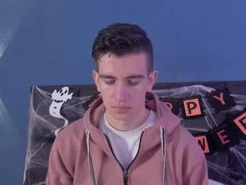mikaelslow from Chaturbate is Freechat
