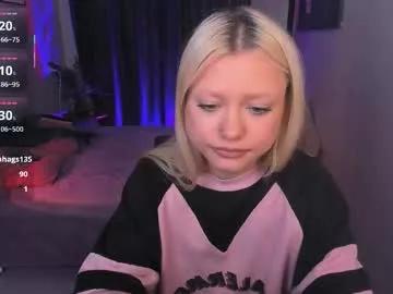 millie_vanillie from Chaturbate is Freechat