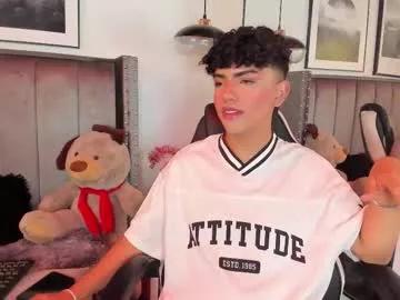 niick_twink from Chaturbate is Freechat