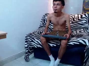 noah_the_kingmaster from Chaturbate is Freechat