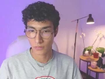 only_andrew from Chaturbate is Freechat