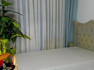 princesshugecumontop from Chaturbate is Freechat