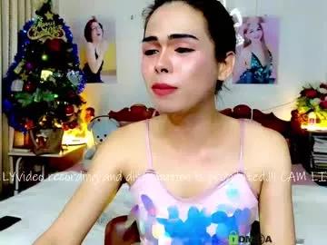 ribbinbovkoy from Chaturbate