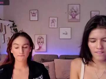 Teen sex cams free adult cams: check-out the satisfaction of conversing and c2c with our stunning models, who will teach you all about seduction and dreams with their smoking hot shapes.
