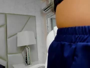 roxanne_evan from Chaturbate is Freechat