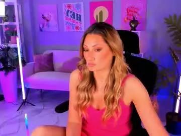 Photos of sarahholly from Chaturbate is Freechat