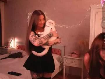 Teen sex cams free adult cams: check-out the satisfaction of conversing and c2c with our stunning models, who will teach you all about seduction and dreams with their smoking hot shapes.