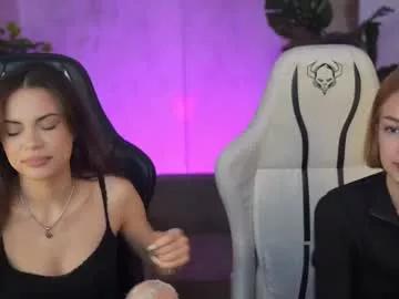 Teen sex cams free adult cams: check-out the satisfaction of conversing and c2c with our stunning models, who will teach you all about seduction and dreams with their smoking hot shapes.