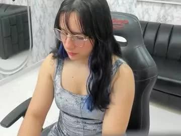 tinni_rosse from Chaturbate is Freechat