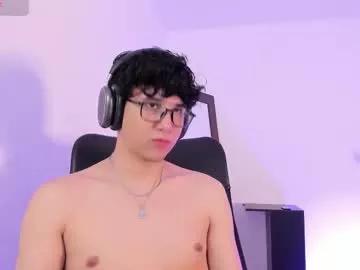 viktor_parker from Chaturbate is Freechat