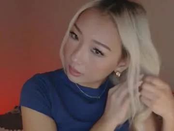 vivianwinters model from Chaturbate