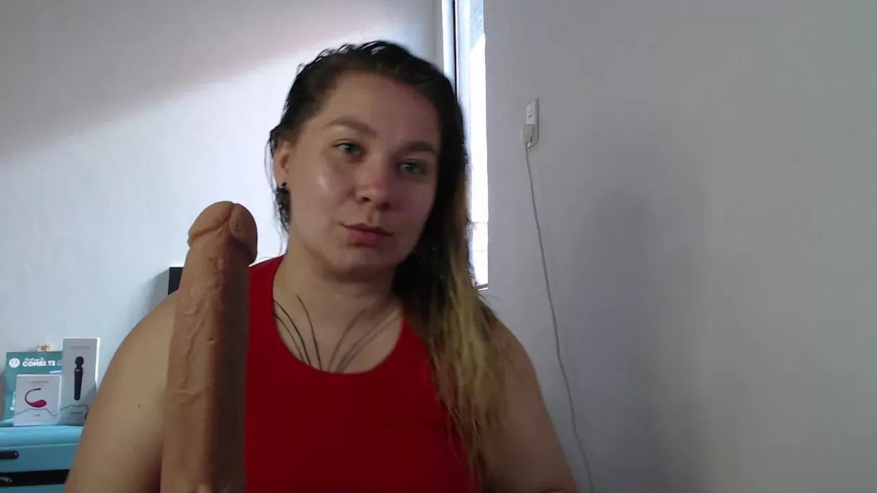 alisau from Cherry is Freechat