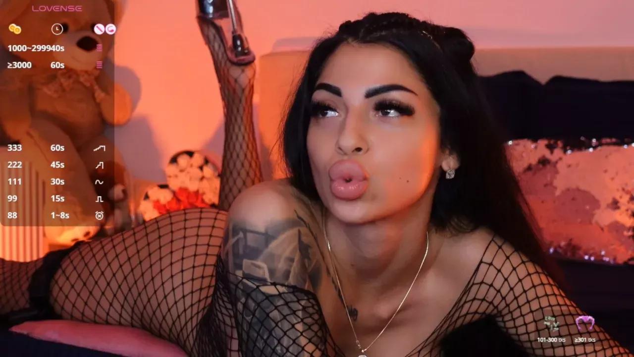 Teen sex cams free adult cams: check-out the satisfaction of conversing and c2c with our stunning models, who will teach you all about seduction and dreams with their smoking hot shapes.