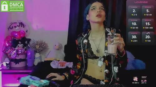 Teen sex cams free adult cams: check-out the satisfaction of conversing and c2c with our stunning models, who will teach you all about seduction and dreams with their smoking hot shapes.