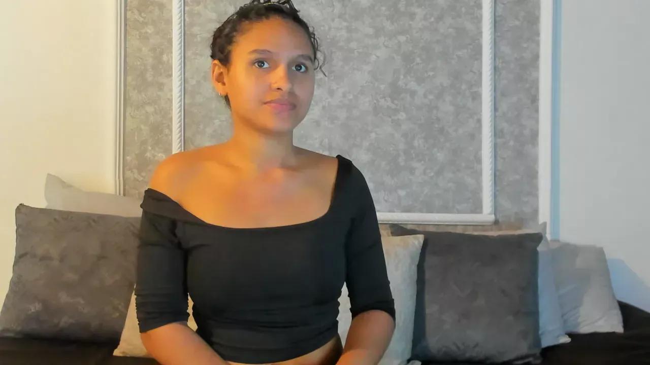 danylaurenz from Cherry is Freechat