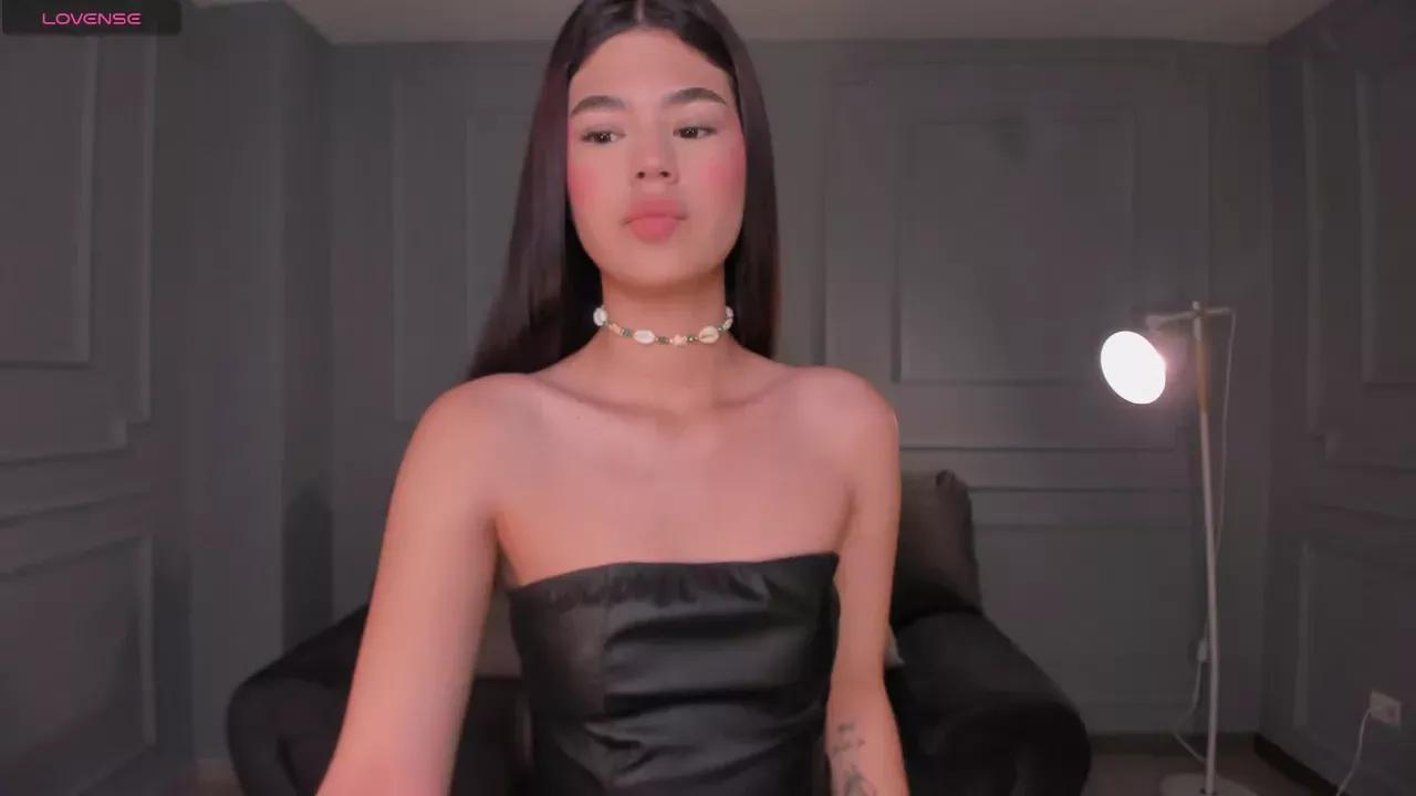 Teen sex cams free adult cams: check-out the satisfaction of conversing and c2c with our stunning models, who will teach you all about seduction and dreams with their smoking hot shapes.