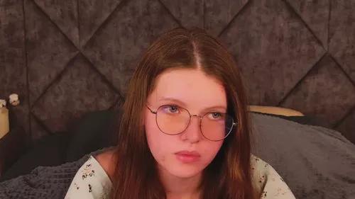 gabyessen from Cherry is Freechat