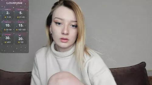 heyscarlett from Cherry is Freechat