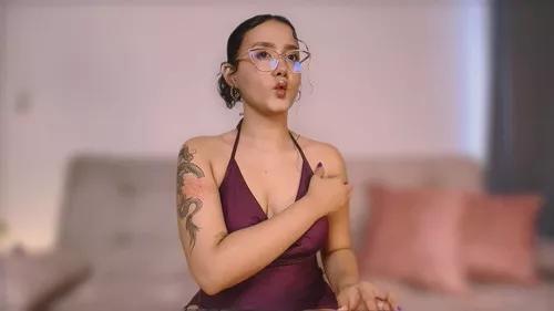 Photos of isarouse from Cherry is Freechat