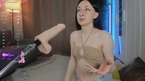 juicyvikki from Cherry is Freechat
