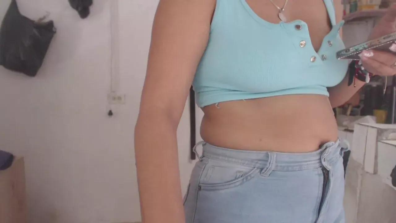 karlapumm from Cherry is Freechat