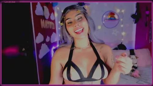 Photos of kikicavill from Cherry is Freechat
