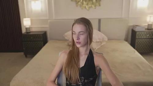 laylasweet from Cherry is Freechat