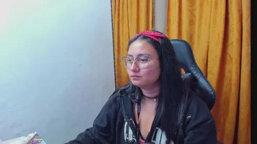 lunanueva from Cherry is Freechat
