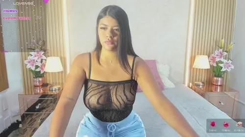 lunataylors from Cherry is Freechat
