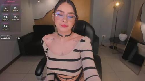 Teen sex cams free adult cams: check-out the satisfaction of conversing and c2c with our stunning models, who will teach you all about seduction and dreams with their smoking hot shapes.