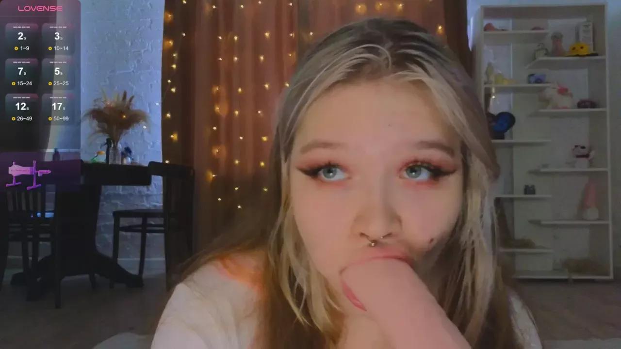 Teen sex cams free adult cams: check-out the satisfaction of conversing and c2c with our stunning models, who will teach you all about seduction and dreams with their smoking hot shapes.