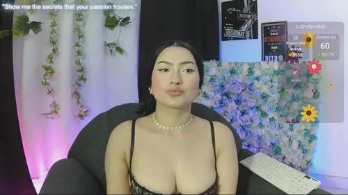 natiqueen from Cherry is Freechat