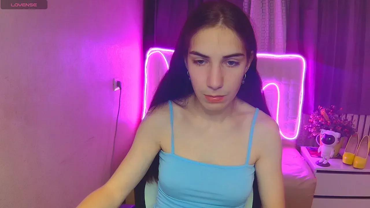 Teen sex cams free adult cams: check-out the satisfaction of conversing and c2c with our stunning models, who will teach you all about seduction and dreams with their smoking hot shapes.