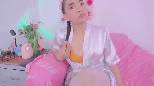 sarahyjhones from Cherry is Freechat