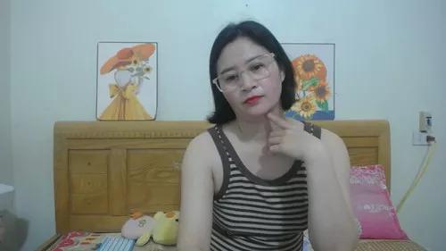 sweetanna from Cherry is Freechat