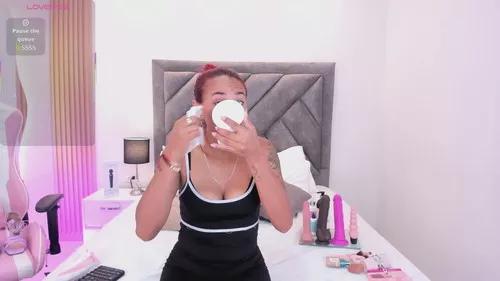 Teen sex cams free adult cams: check-out the satisfaction of conversing and c2c with our stunning models, who will teach you all about seduction and dreams with their smoking hot shapes.