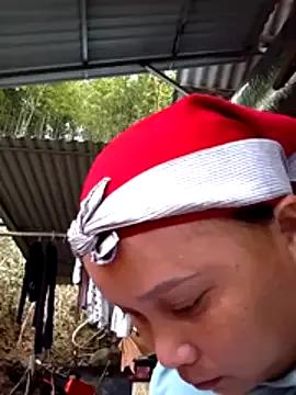 -Kitty-92 from StripChat is Freechat