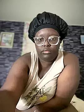 -Yagurlwest from StripChat is Freechat