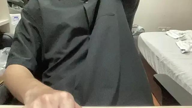 16hornydog from StripChat is Freechat