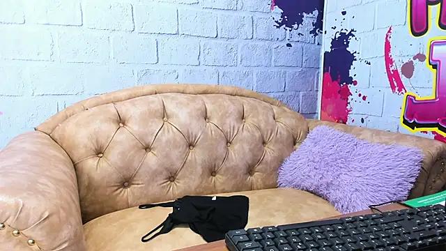 Teen sex cams free adult cams: check-out the satisfaction of conversing and c2c with our stunning models, who will teach you all about seduction and dreams with their smoking hot shapes.