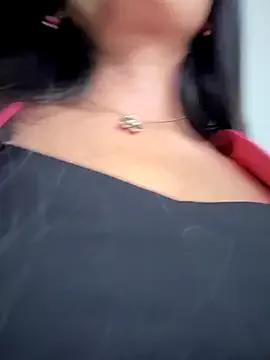 _Bella-Office1 from StripChat is Freechat