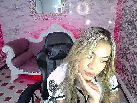 Teen sex cams free adult cams: check-out the satisfaction of conversing and c2c with our stunning models, who will teach you all about seduction and dreams with their smoking hot shapes.