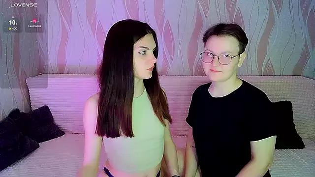 Teen sex cams free adult cams: check-out the satisfaction of conversing and c2c with our stunning models, who will teach you all about seduction and dreams with their smoking hot shapes.