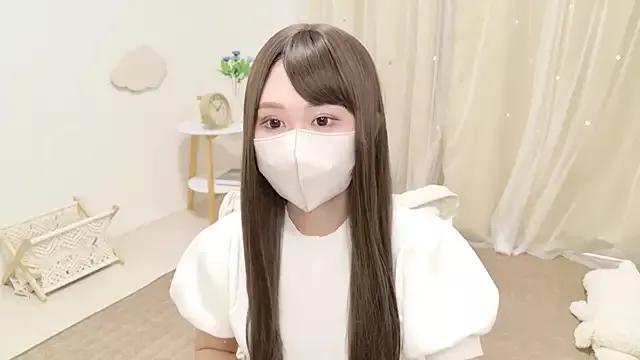 _EMIchan from StripChat is Freechat