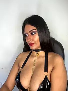 _Isabella_1 from StripChat is Freechat