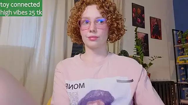 _lightmyfire from StripChat is Freechat