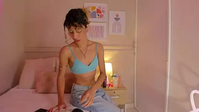 Teen sex cams free adult cams: check-out the satisfaction of conversing and c2c with our stunning models, who will teach you all about seduction and dreams with their smoking hot shapes.