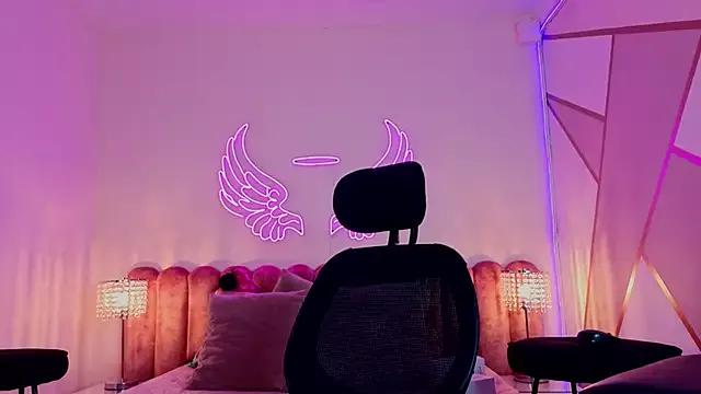Teen sex cams free adult cams: check-out the satisfaction of conversing and c2c with our stunning models, who will teach you all about seduction and dreams with their smoking hot shapes.
