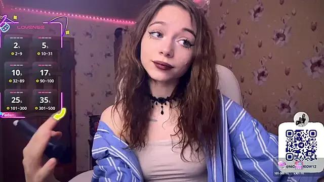 _SofiaBrown from StripChat is Freechat